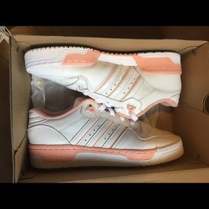 Adidas Rivalry Low (Worn Once!)